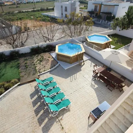 7 By Amcf * Alvor